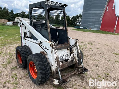 bobcat 825 skid steer specs|825 bobcat for sale craigslist.